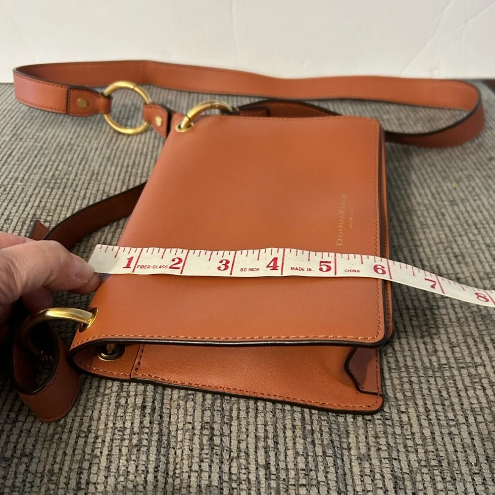 Donna Karan Leather Crossbody Bag adjustable strap - Picture 10 of 16